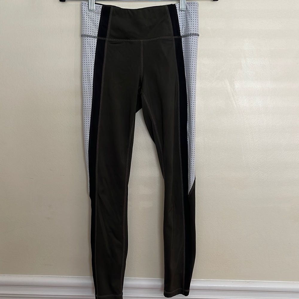 Athleta Leggings 